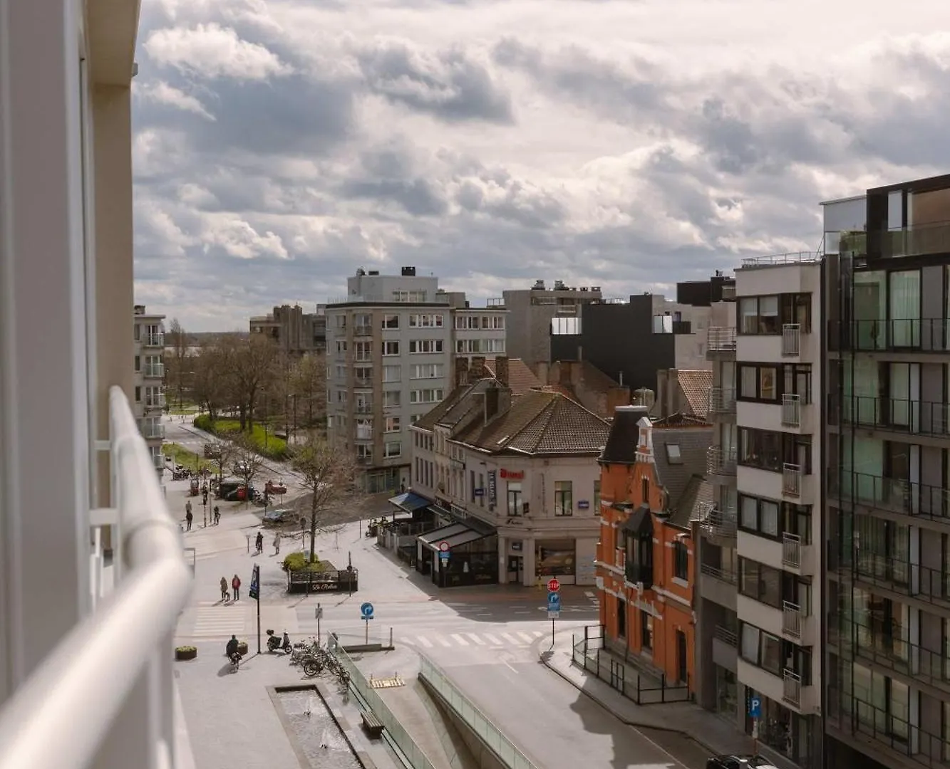 Huswell - Trendy Apartment Near The Coastline Ostend